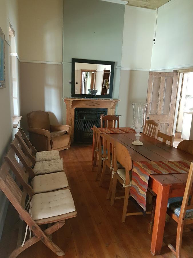 Oasis Shanti Backpackers Оудсхорн Экстерьер фото
